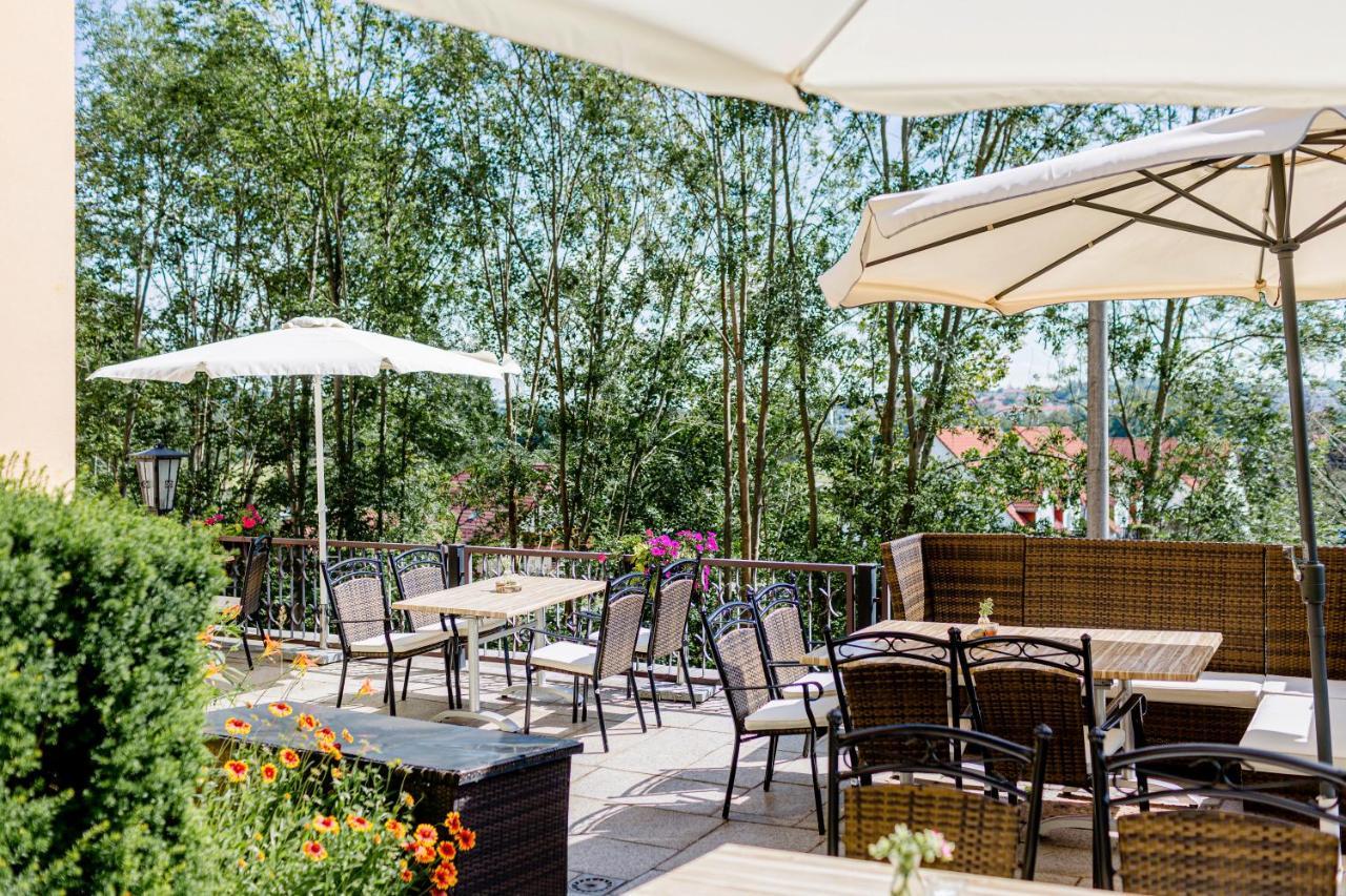 Hotel Restaurant Zwergschloesschen Гера Экстерьер фото